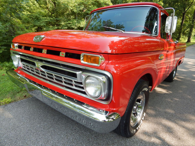 1966 Ford F-100 Pick up Truck