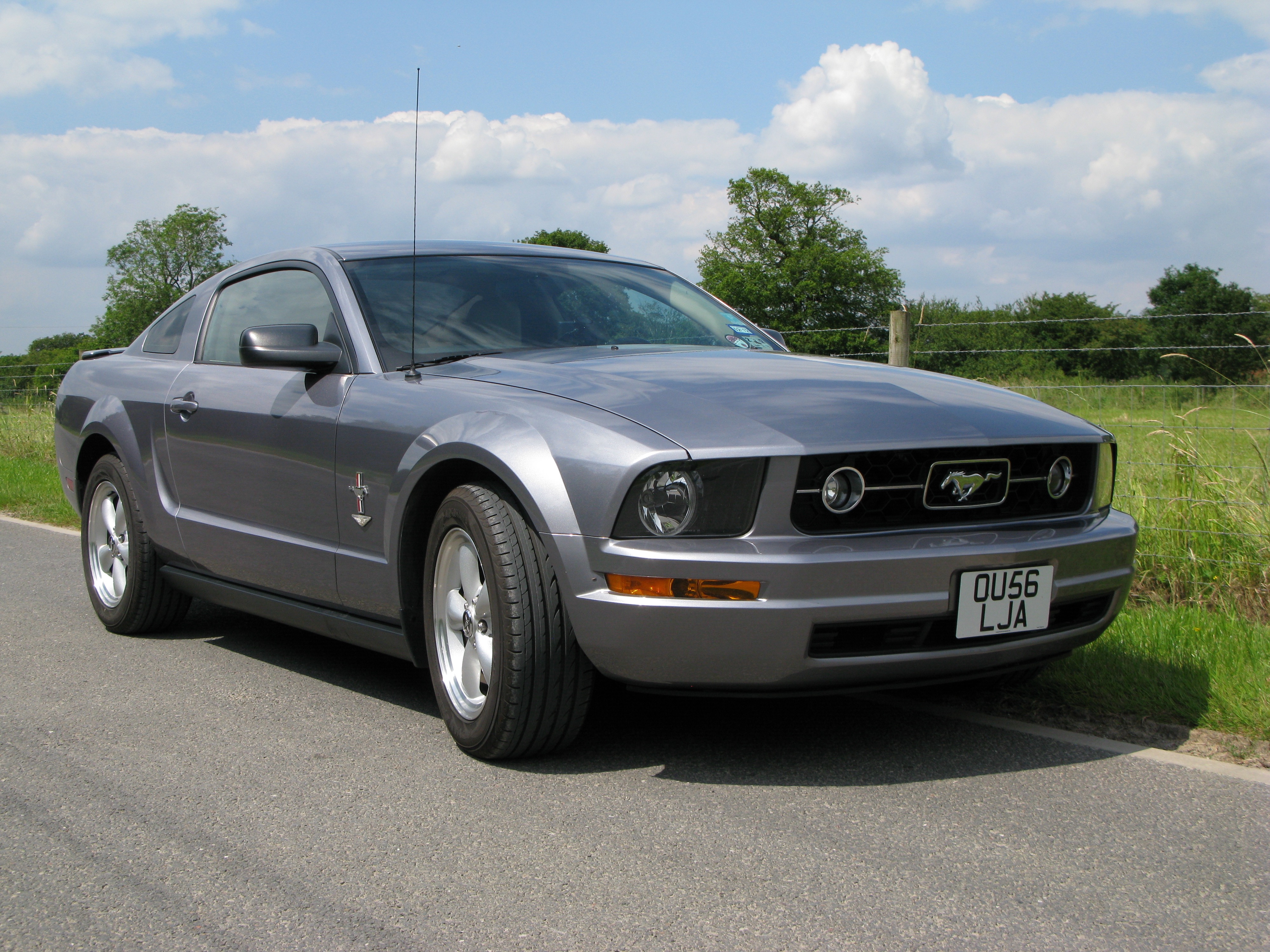 2007 Ford Mustang V6 Coupe