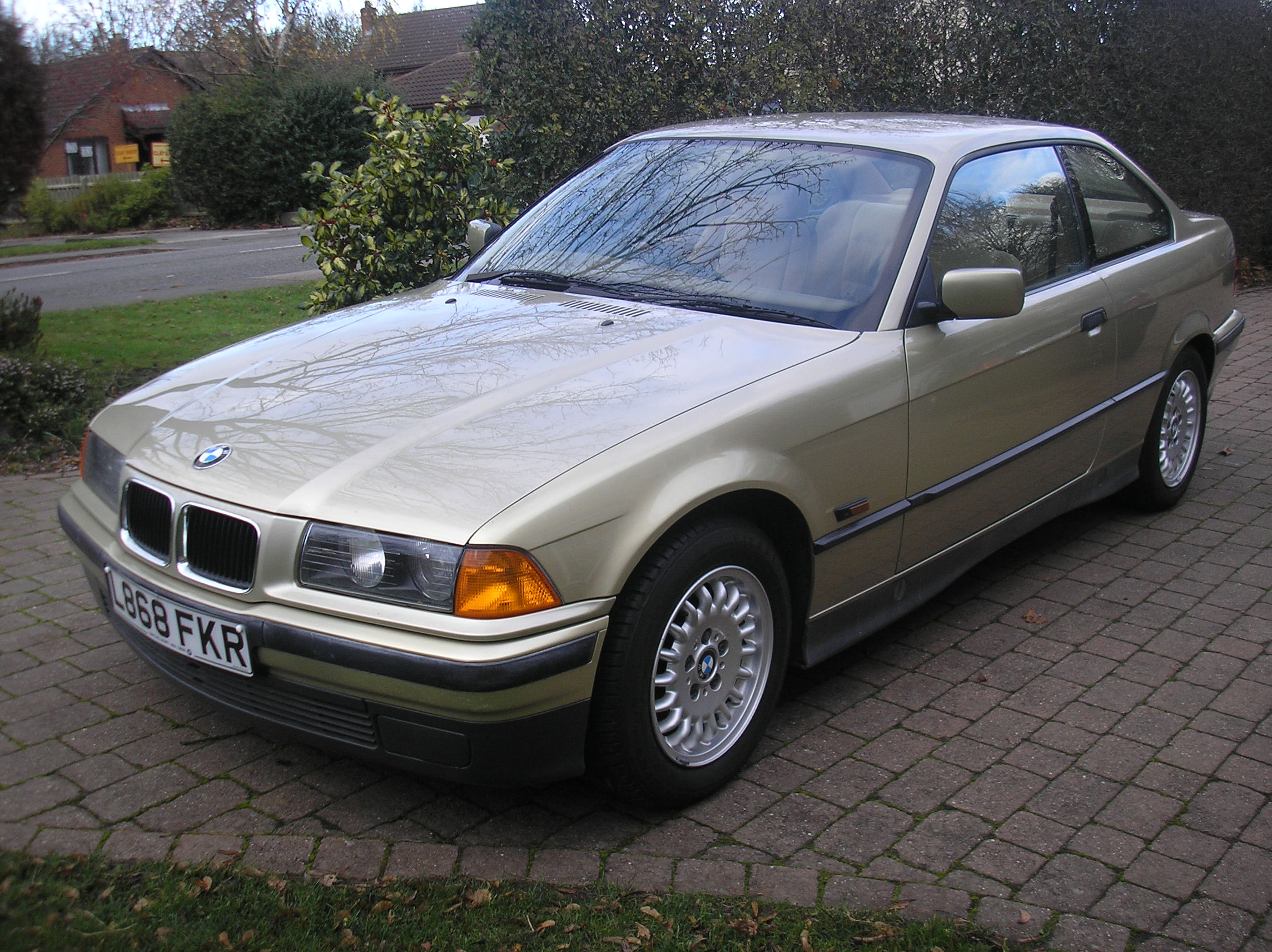 1994 BMW 318is Auto