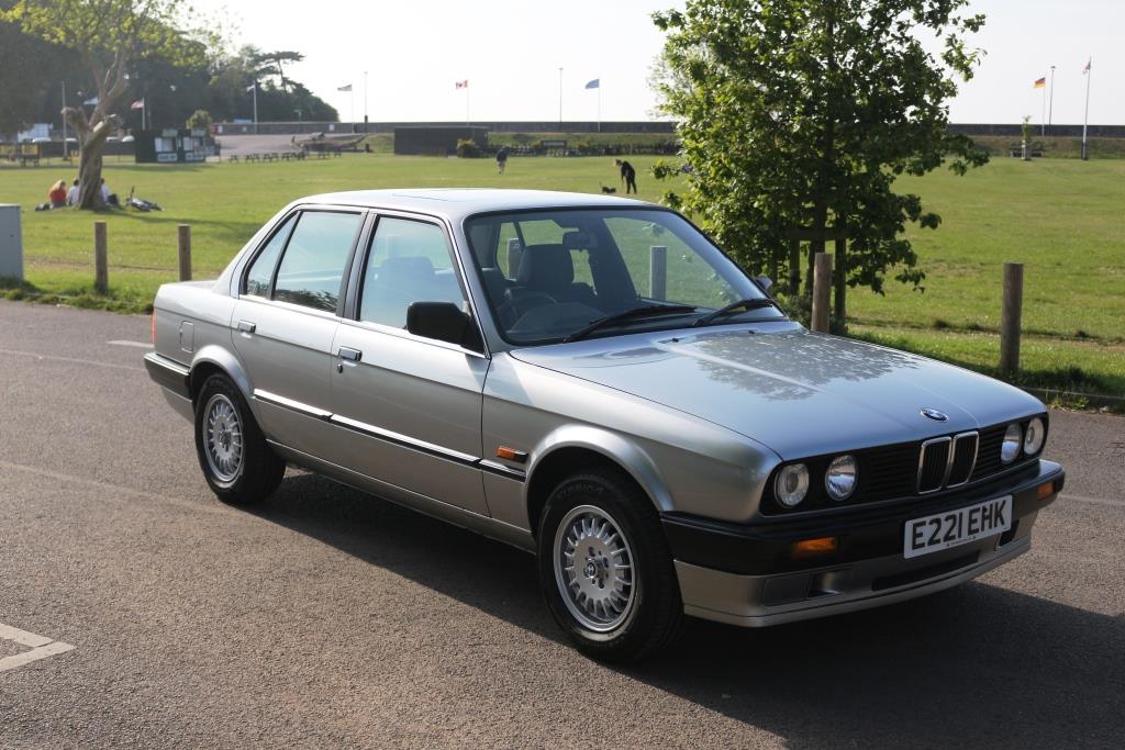 1988 BMW  316 (E30)