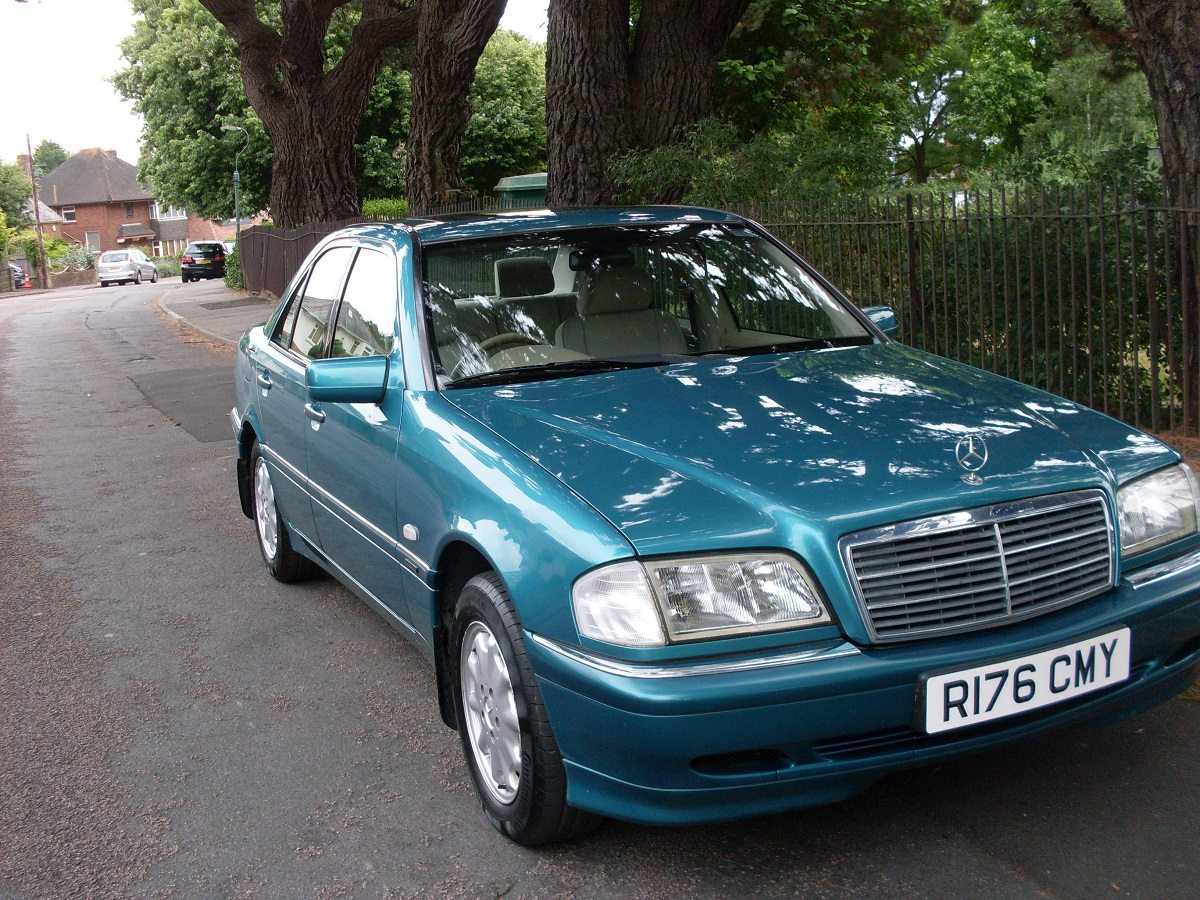 Mercedes C200 Elegance Auto 1998