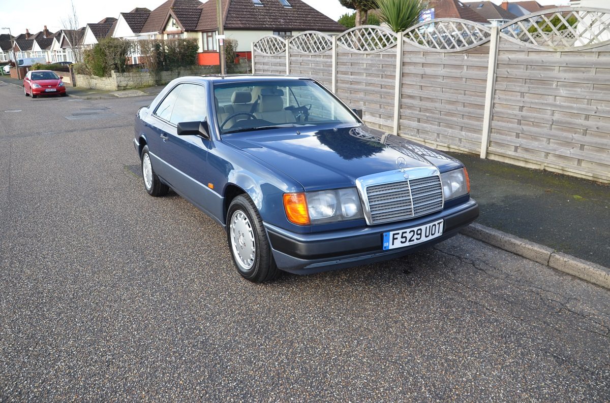 Mercedes 300CE 1988
