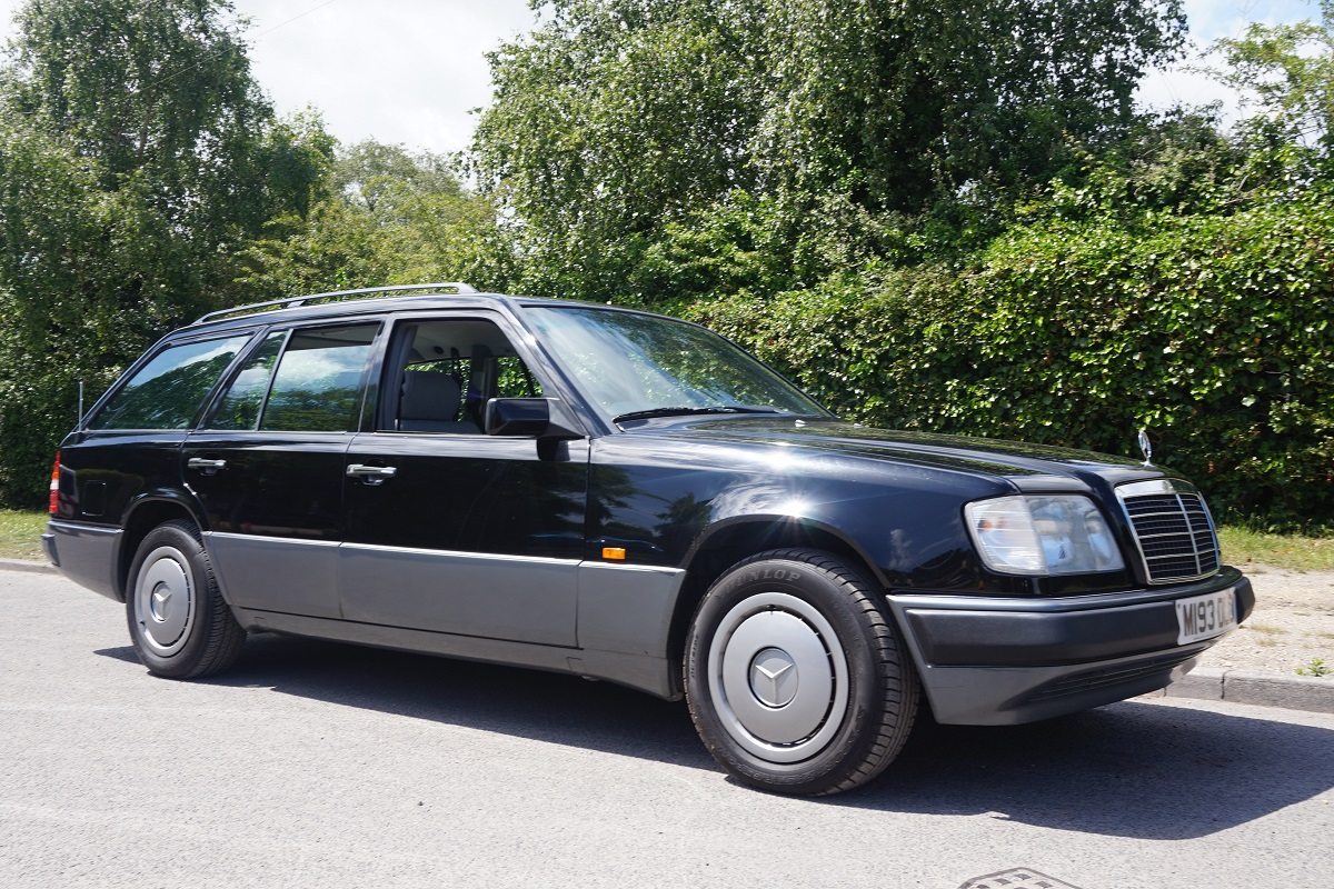 Mercedes E200 Estate 1995