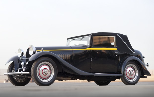 1932 Bugatti Type 50 Drop Head Coupe