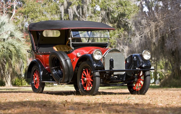 1916 Pierce-Arrow 38 C-4 Five-Passenger Touring