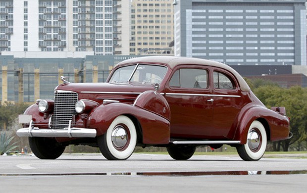 1940 Cadillac Series 90 V-16 Sport Coupe