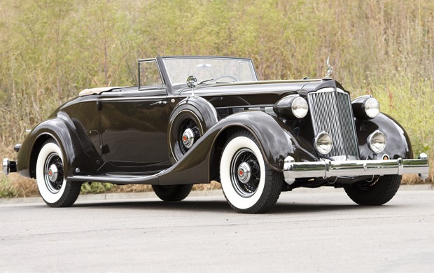 1936 Packard Super Eight 