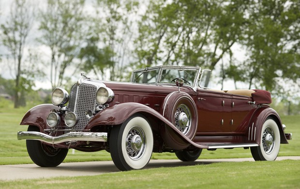 1933 Chrysler Custom Imperial Series CL Dual Windshieldâ€¦