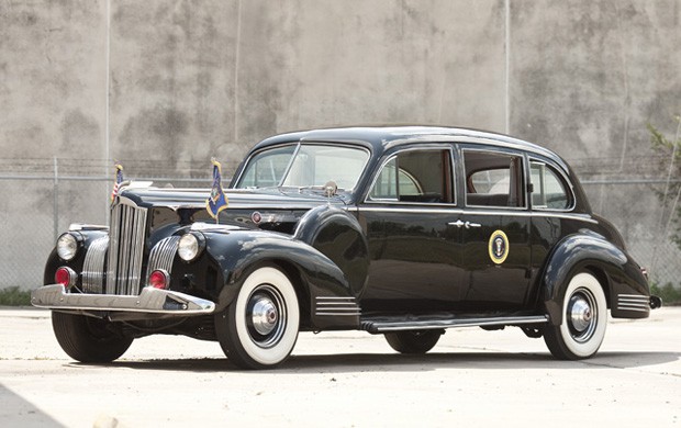 1941 Packard Custom Super-8 One-Eighty Touring Limousinâ€¦