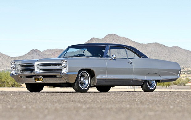 1966 Pontiac Bonneville Brougham Hardtop Coupe