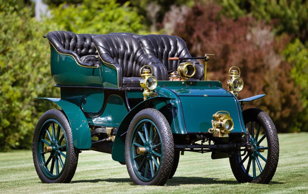 1904 Knox Tudor Touring