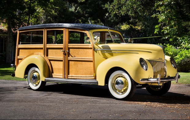 1939 Ford V-8 Model 91A Deluxe Station Wagon