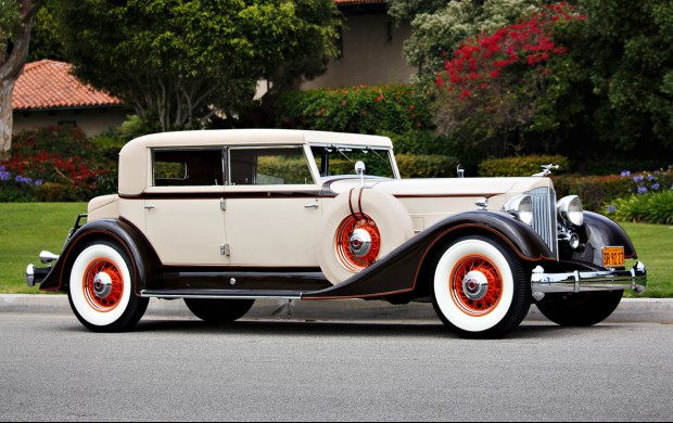 1934 Packard Twelve 1108 Sport Sedan