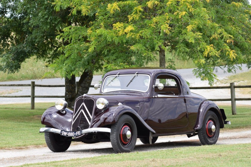 1937 CitroÃ«n Traction 7C faux-cabriolet