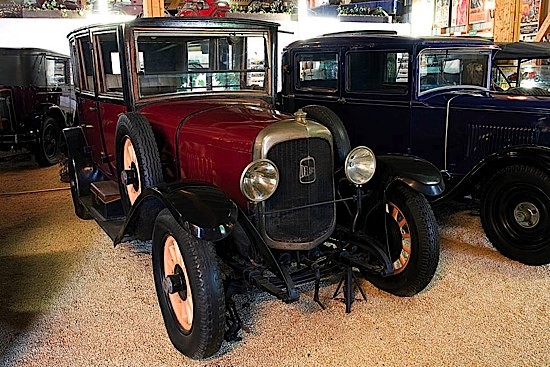 delahaye type 87 â€“ limousine â€“ 1923 nÂ° De SÃ©rie : 23766 MOTeur : 4 cyl