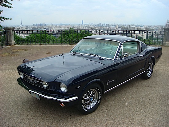FORD Mustang Fastback 1966 NÂ° de sÃ©rie : #6F09C321395 Moteur : huit