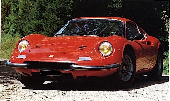 DINO 246 GT 1973 # 04580 Couleur rouge