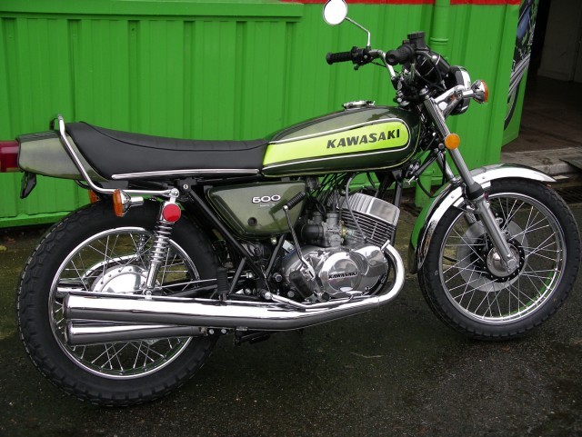 1975 KAWASAKI 500 MACH III H1 E