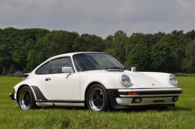 1989 PORSCHE 930 TURBO