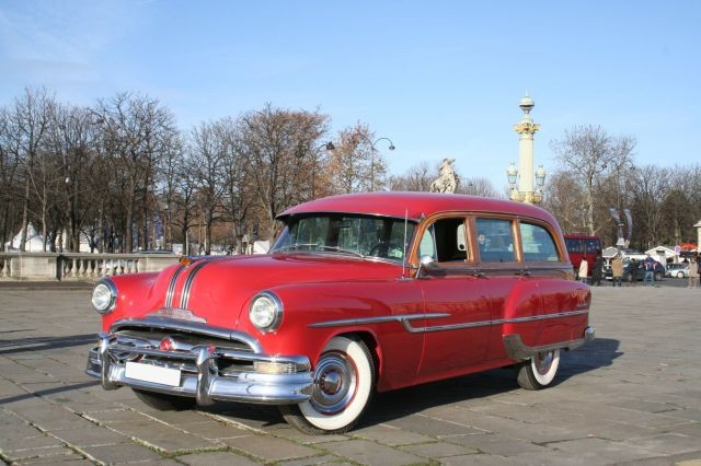 1953 Pontiac Chieftain Deluxe Station Wagon no reserve