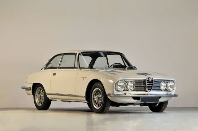 1964 Alfa Romeo 2600 Sprint coupÃ©