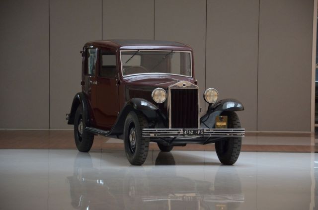 1933 Lancia Augusta berline