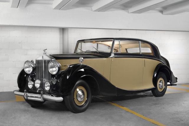 1947 Rolls-Royce Silver Wraith 