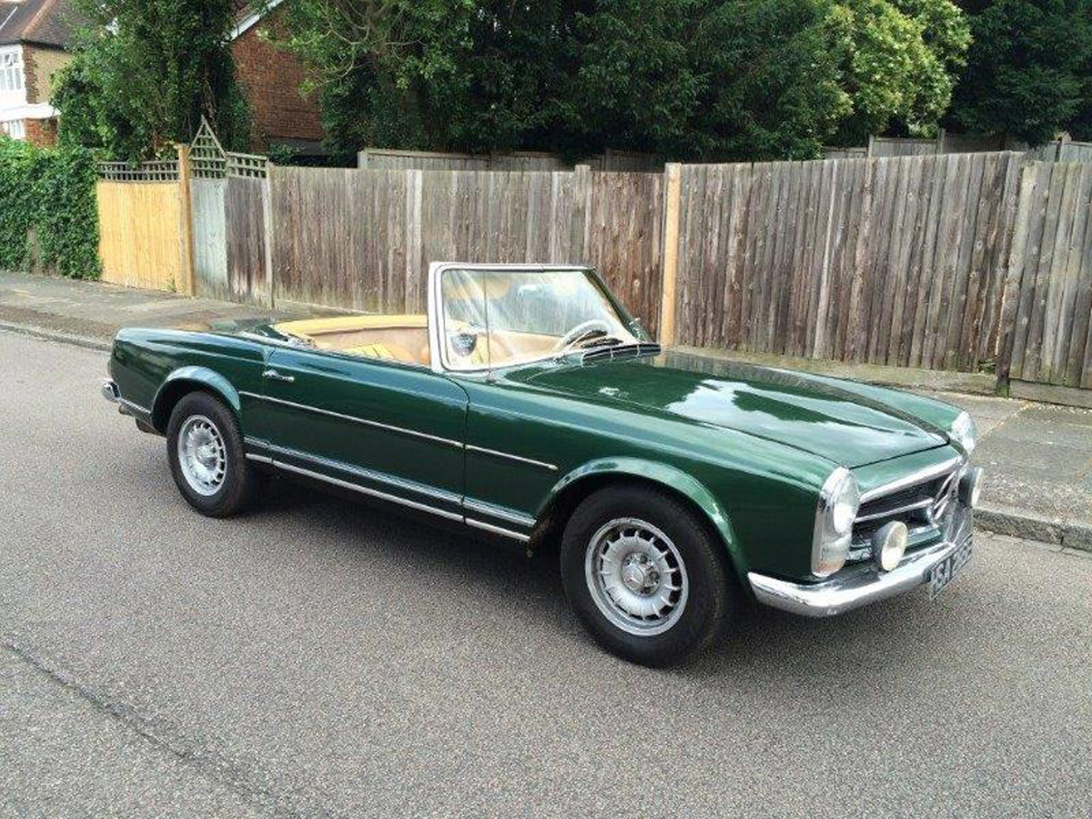 1966 Mercedes-Benz 230 SL Pagoda