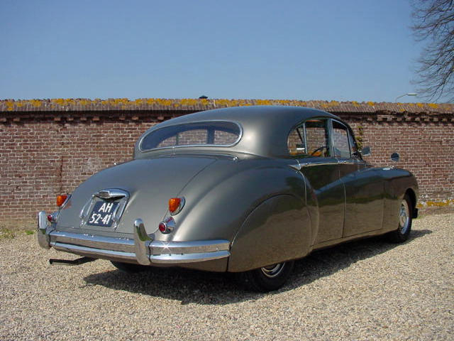 1953 Jaguar Mk VII Saloon