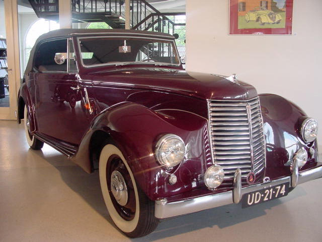 1948 Armstrong Siddeley Hurricane 18hp Drophead Coupe