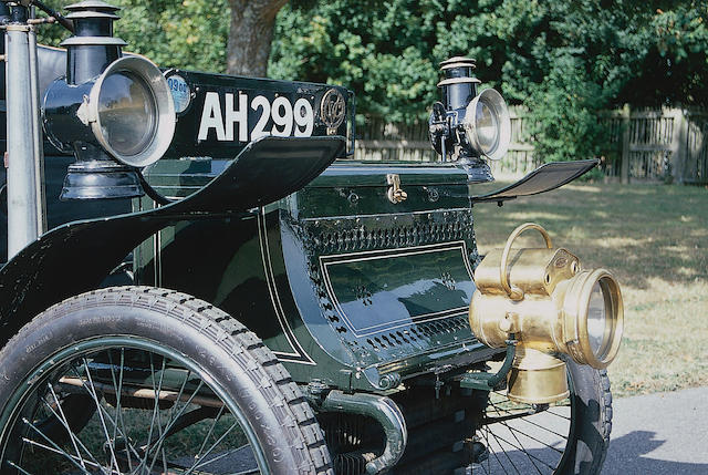 1901 De Dion Bouton 4 1/2hp Three Seater Voiturette Coachwork by H J Mulliner
