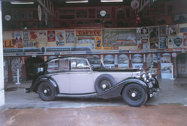 1939 Bentley 41/4-Litre 'High Vision' Saloon Coachwork by H J Mulliner