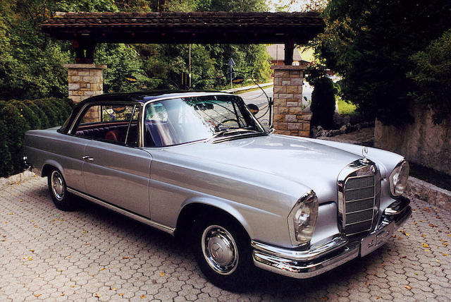 1961 Mercedes-Benz 220SE Coupe