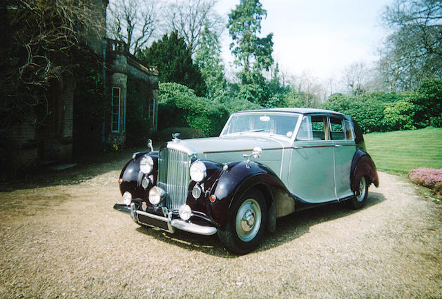 1949 Bentley MkVI 41/4-Litre Saloon