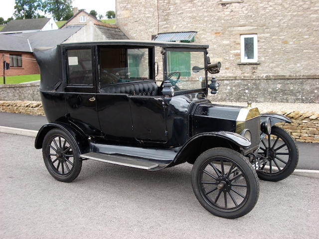 1920 Ford Model T 20hp Landaulette