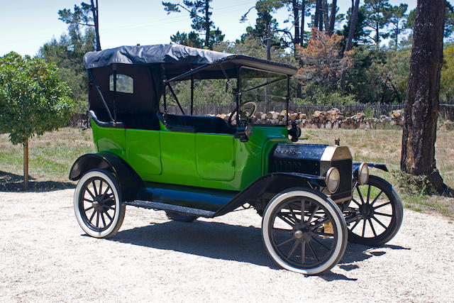 1915 Ford Model T Touring