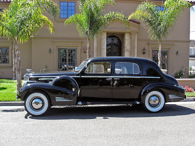 1938 Cadillac Series 90 V16 Imperial Town Sedan