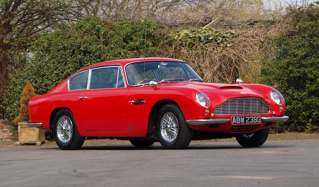 1968 Aston Martin DB6 Vantage Sports Saloon