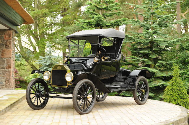 1915 Ford Model T Two-seater Runabout
