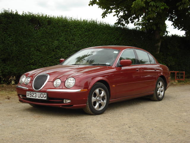 2000 Jaguar S-Type Saloon
