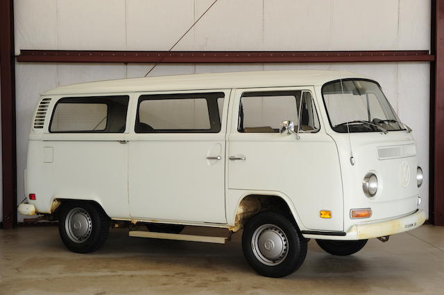 1972 Volkswagen Type II Kombi