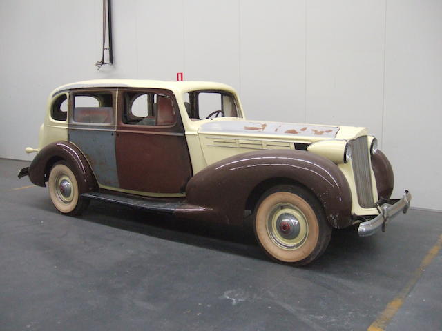 1938 Packard Twelve 1607 Five-Passenger Sedan (LHD) (Restoration Project)