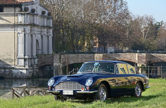Aston Martin  DB 6 Vantage coupé 1966