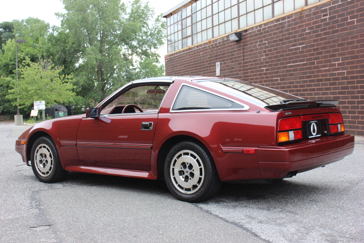 No Reserve: 23K-Mile 1986 Nissan 300ZX 5-Speed