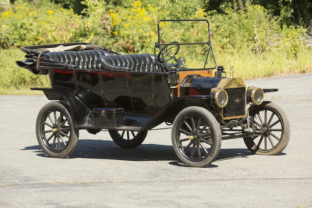 1913 Ford Model T Touring Car