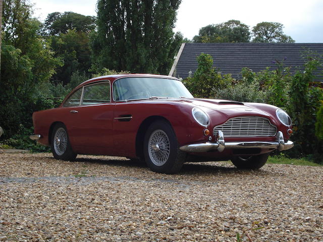 1965 Aston Martin DB5 Sports Saloon