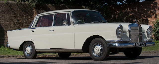 1962 Mercedes-Benz 220 Sb 'Fintail' Saloon