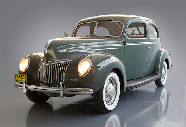 1939 Ford Model 91A Deluxe Tudor Sedan