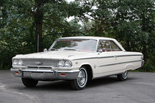 1963 Ford Galaxie 500 Fastback Coupe  Q-Code 427 engine 4-speed manual transmission
