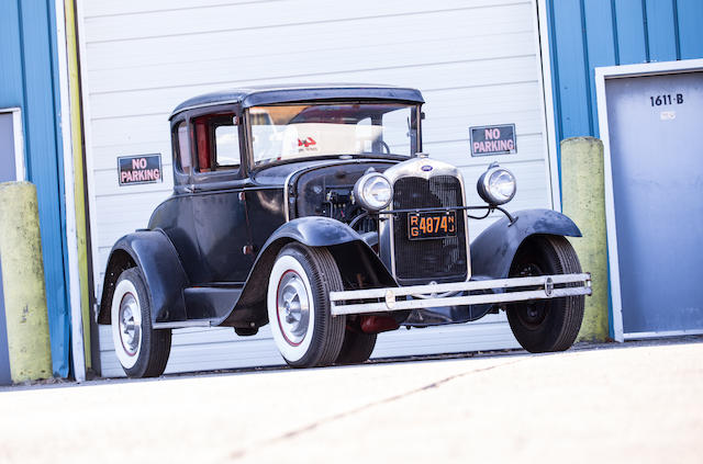 1930 FORD MODEL A DELUXE 5-WINDOW COUPE